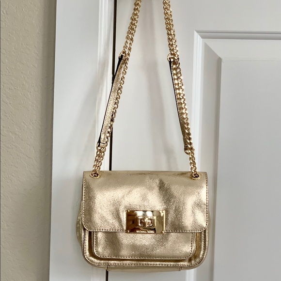 NEW CONDITION - MICHAEL KORS Shoulder/Crossbody Bag (Gold) - Picture 3 of 16